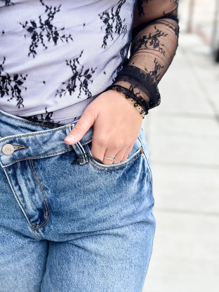 The Gentry Lace Top - Black
