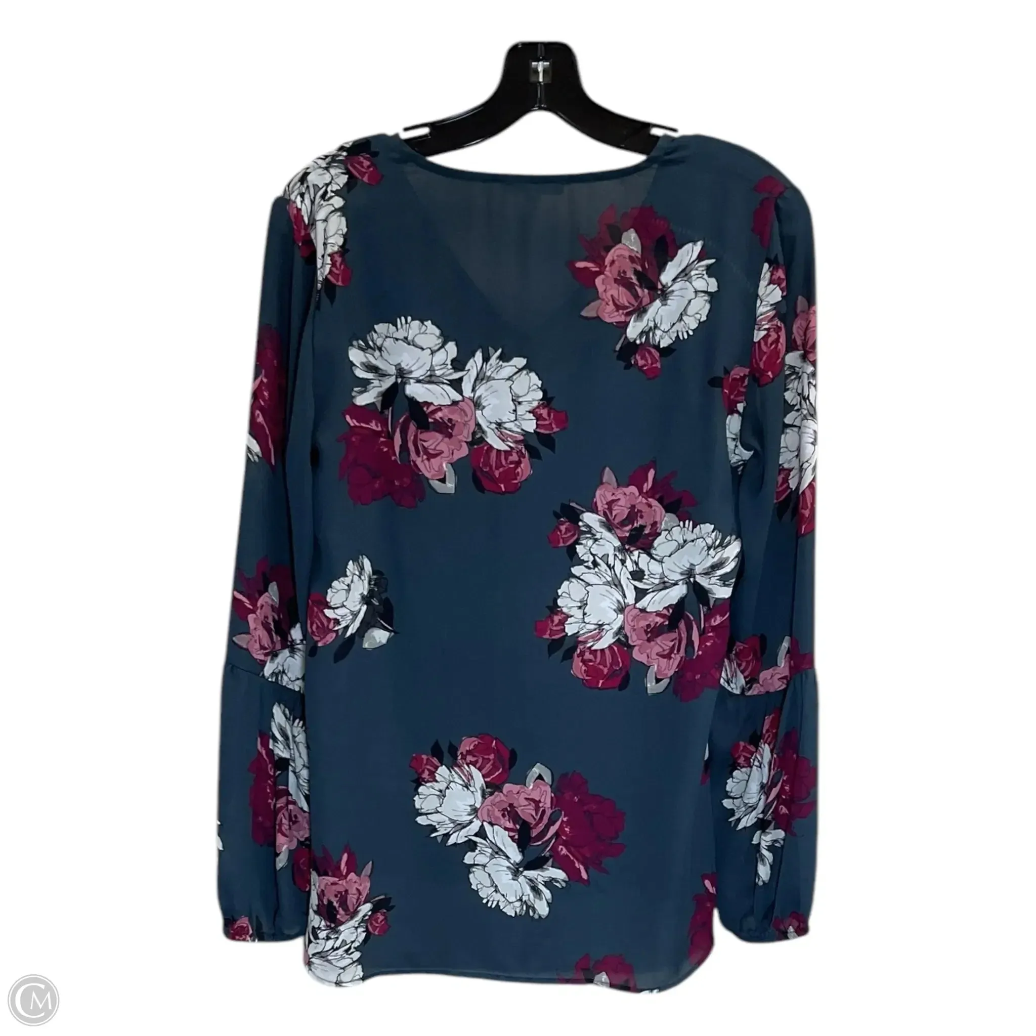 Top Long Sleeve By Maurices In Green, Size: Xs