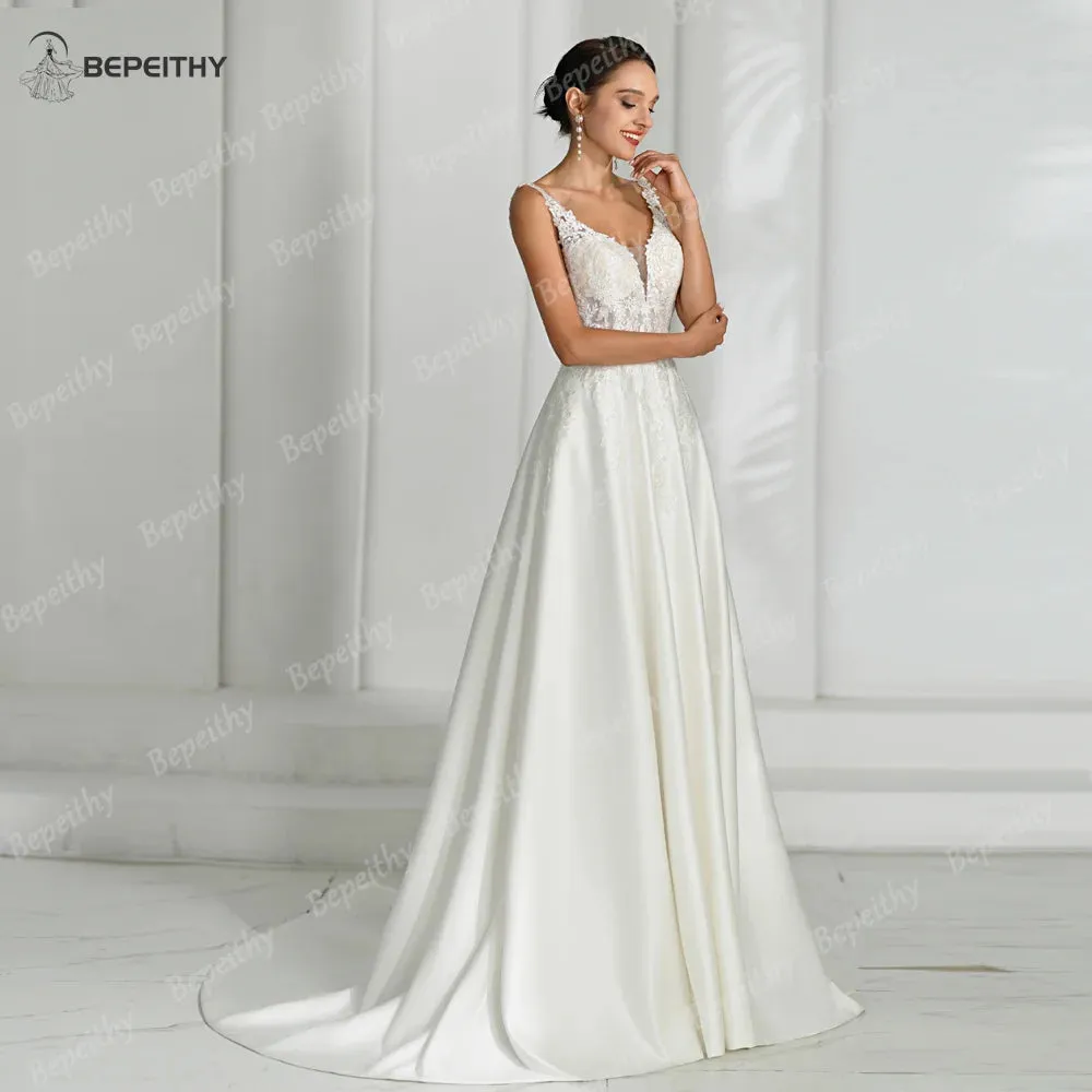 V Neck Backless Satin Ivory Wedding Dresses For Women Sleeveless