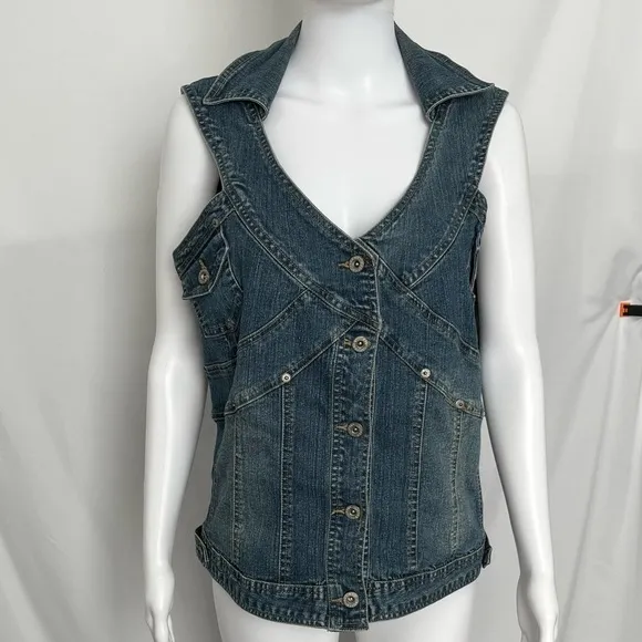 Vintage Rare Distressed Denim Chic Button Up Sleeveless Vest Top