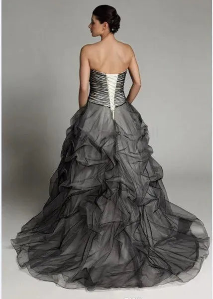 Wedding Guest Dresses: Wedding Dresses Gothic Vintage Ruffles Princess Bridal Gowns