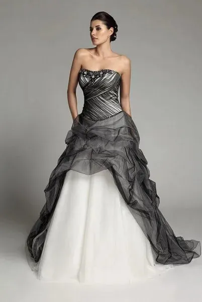 Wedding Guest Dresses: Wedding Dresses Gothic Vintage Ruffles Princess Bridal Gowns