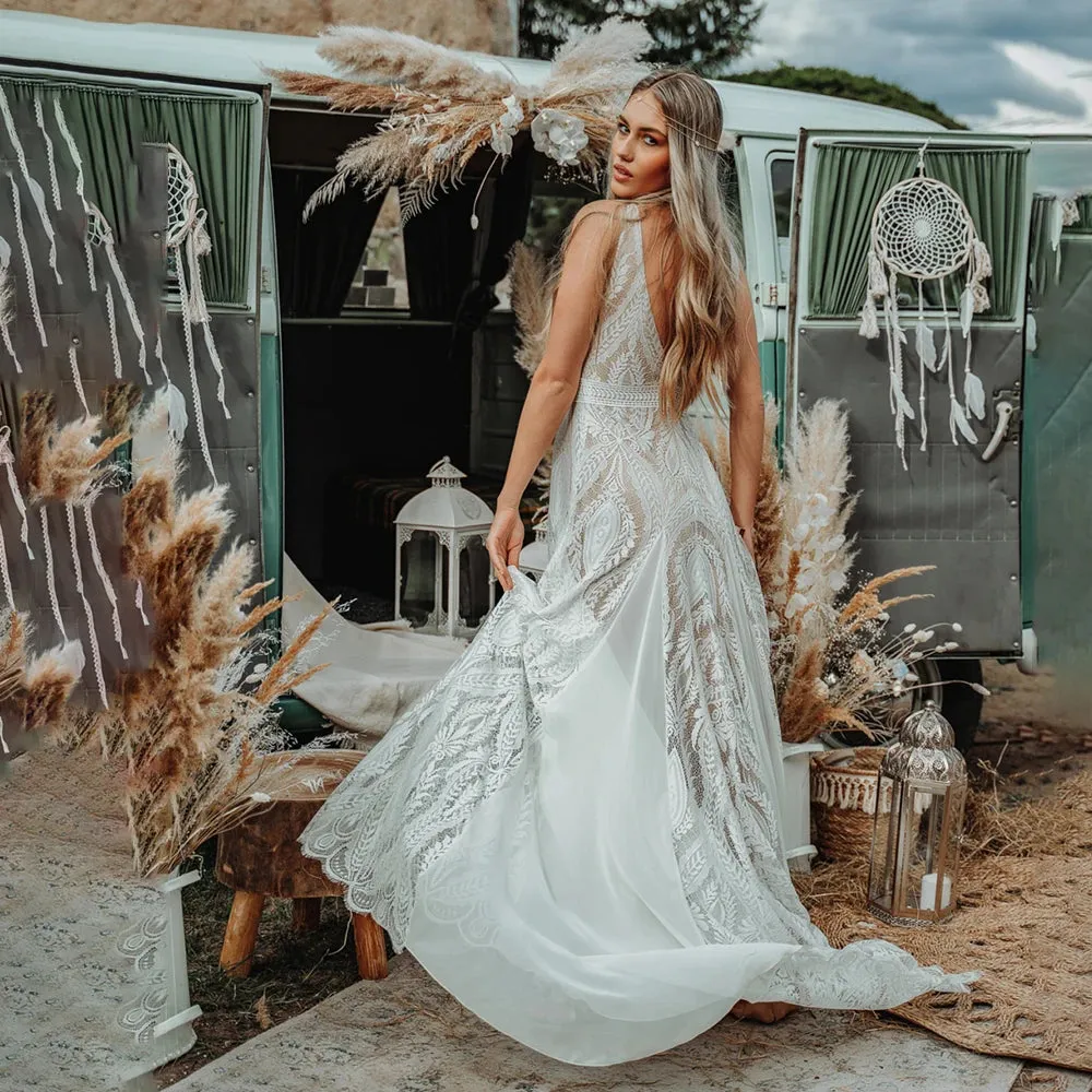 Wedding Guest Dresses:Boho A Line Wedding Dress Hippie Lace Custom Made V Neck