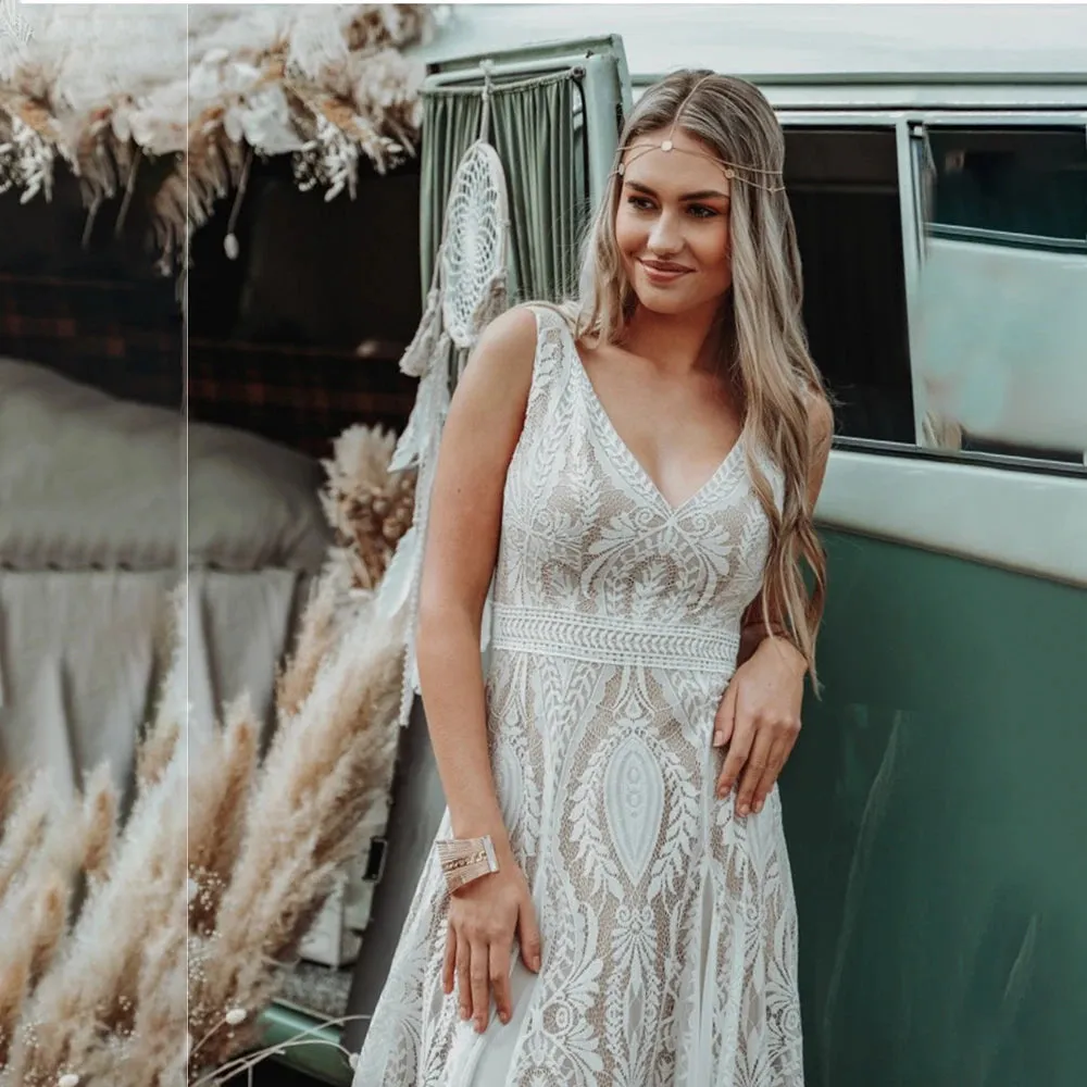 Wedding Guest Dresses:Boho A Line Wedding Dress Hippie Lace Custom Made V Neck