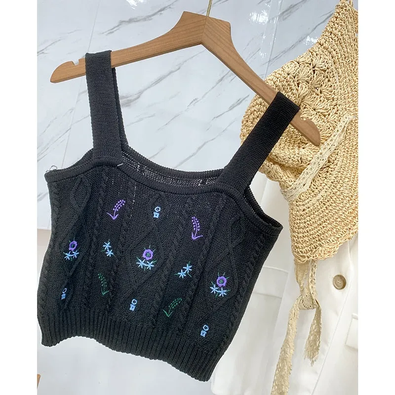 Women Flower Embroidery Knitted Crop Tops Women Casual Tube Tops Casual Ribbed Cute Tops Crop Tops Women Summer