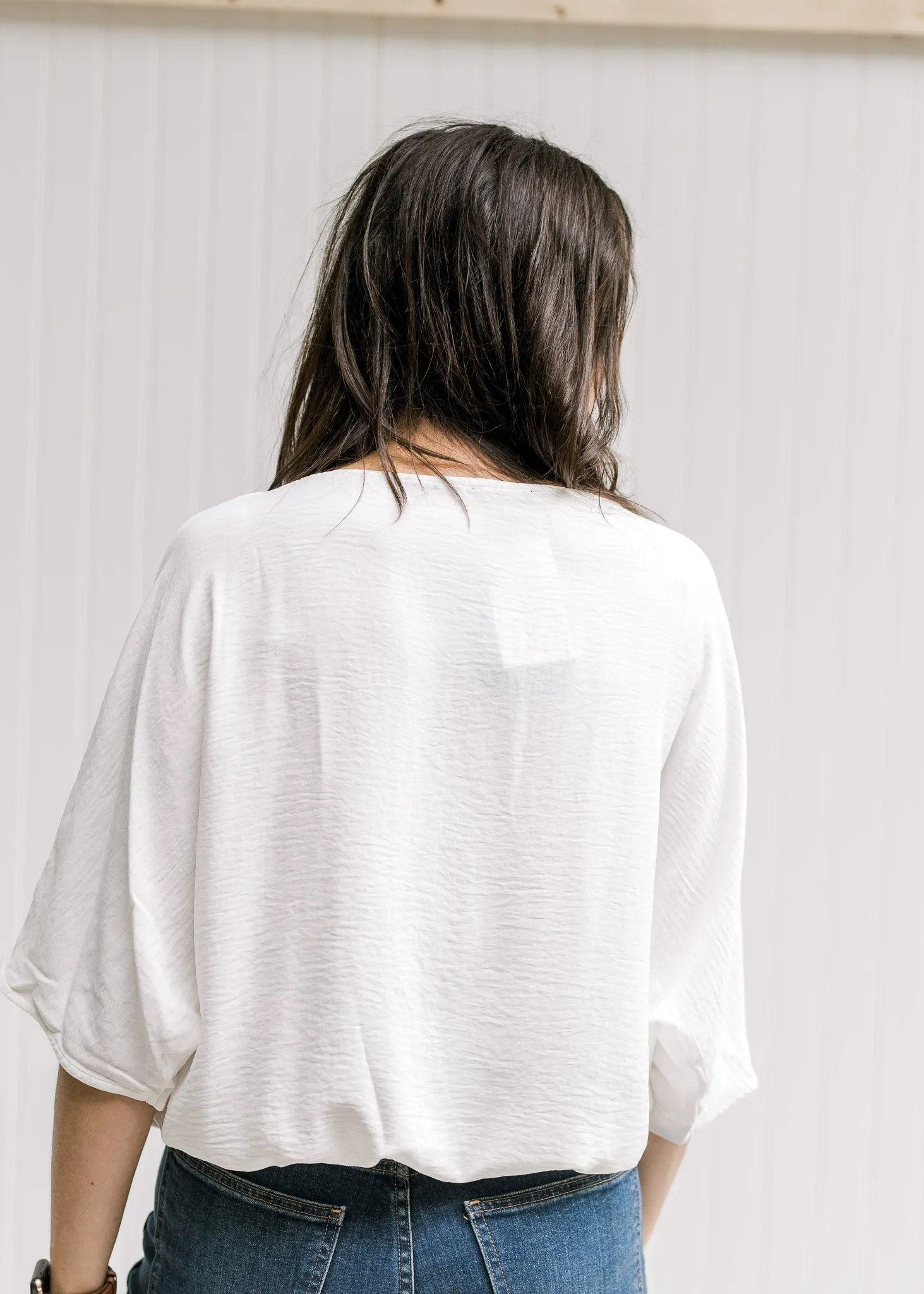 X White  Front Detail Top